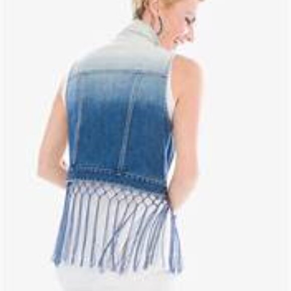 Chico's Denim Boho Fringe Cowgirl Vest Womens S Button Down 2 Pocket Blue Jacket - Picture 2 of 11